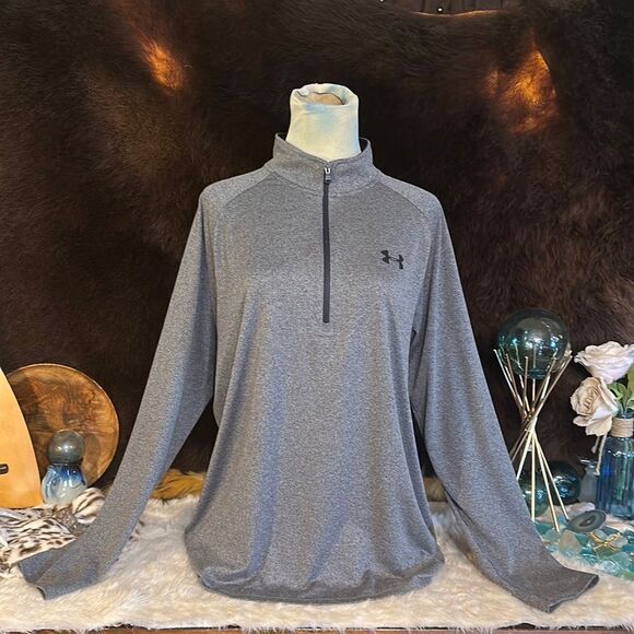 Under armor heat gear pull over L (3900A) - Picture 1 of 5